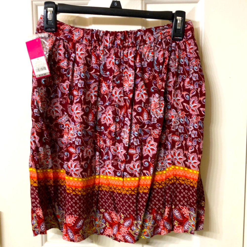 Burgundy floral print skirt